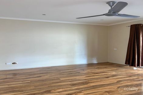 Property photo of 75 Abercarn Avenue Craigieburn VIC 3064