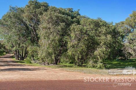 Property photo of 207 Endicott Loop Dunsborough WA 6281