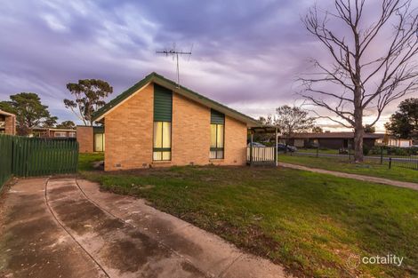 Property photo of 15 Linlithgow Way Melton West VIC 3337