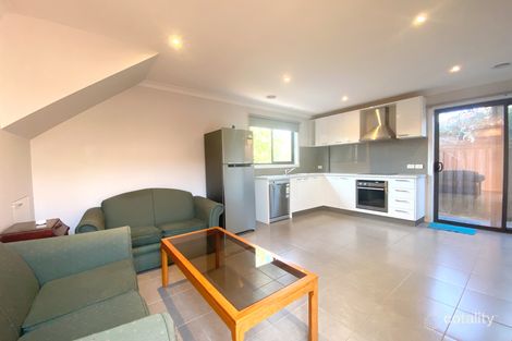 Property photo of 3 Sheffield Close Pakenham VIC 3810