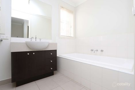 Property photo of 80 Hamish Drive Tarneit VIC 3029