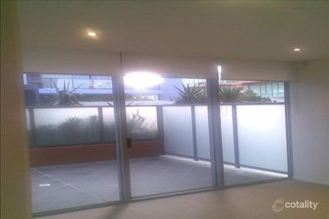 Property photo of 204/3 Como Crescent Southport QLD 4215