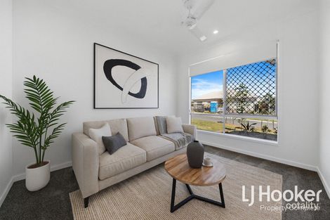 Property photo of 36 Petermann Circuit Yarrabilba QLD 4207