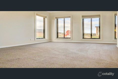 Property photo of 2 Dublin Street Tarneit VIC 3029