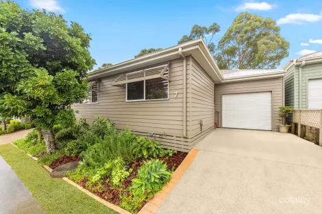 Property photo of 7/2 Saliena Avenue Lake Munmorah NSW 2259