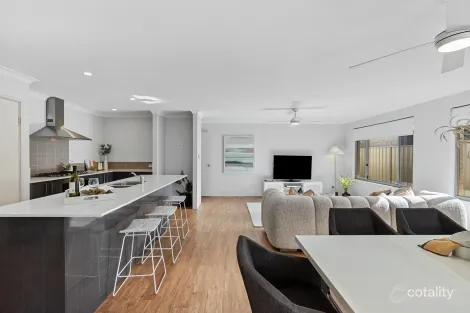 Property photo of 210 Beachside Parade Yanchep WA 6035
