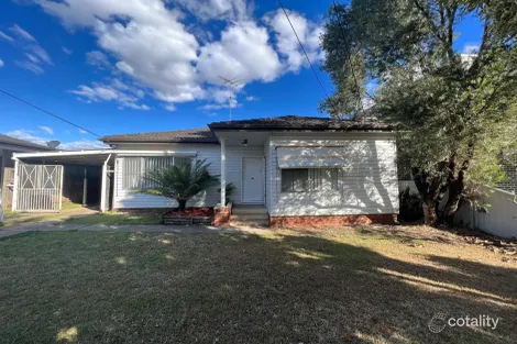 Property photo of 9 Pambula Crescent Woodpark NSW 2164