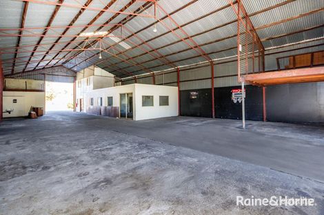 24 Church Rd, Maddington, WA 6109