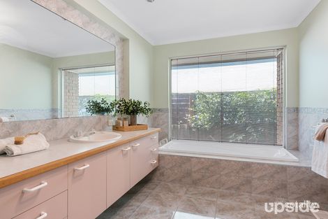 Property photo of 61 Shepherd Road Glen Waverley VIC 3150