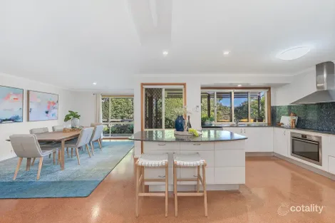 Property photo of 8 Brookvale Close Kenmore Hills QLD 4069