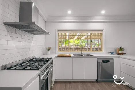 Property photo of 28 Imperial Drive Berkeley NSW 2506