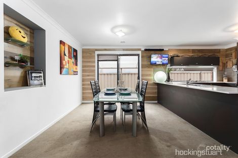 Property photo of 9 Mallow Street Brookfield VIC 3338