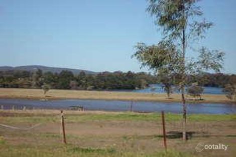 Property photo of 5 Wattle Creek Close Glen Oak NSW 2320