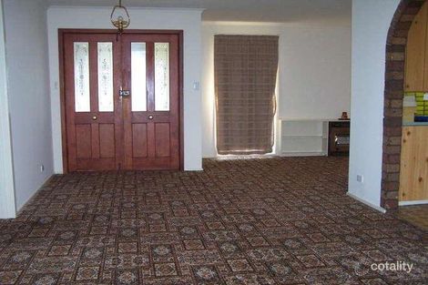 Property photo of 26 Bouvardia Crescent Frankston North VIC 3200