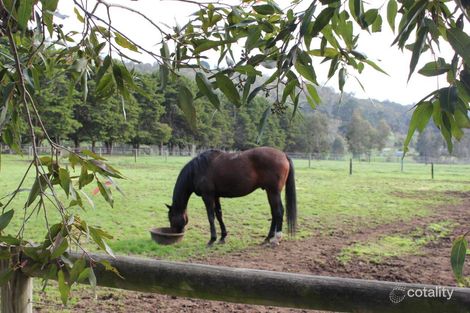 Property photo of 102 Glenview Road Yarra Glen VIC 3775