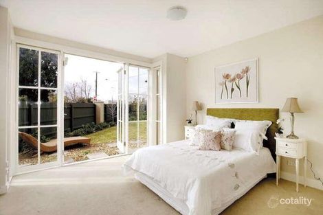 Property photo of 4/31 Inverness Avenue Armadale VIC 3143