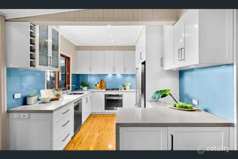 Property photo of 24 William Street Towradgi NSW 2518