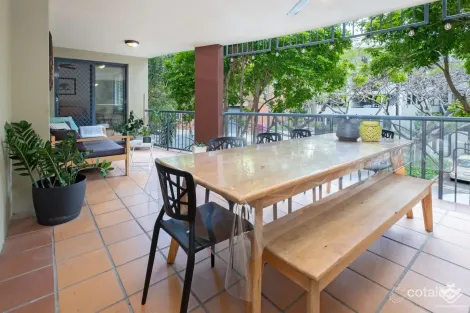 Property photo of 68 Beeston Street Teneriffe QLD 4005
