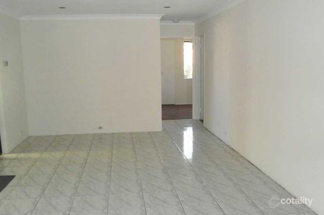 Property photo of 10 Crake Place Yangebup WA 6164