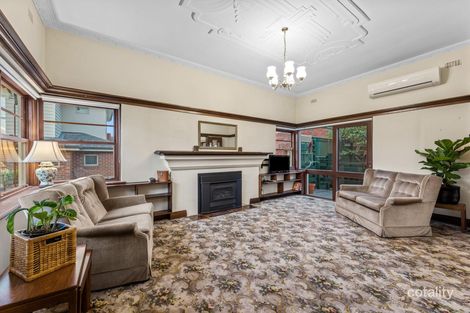 Property photo of 279 Warrigal Road Burwood VIC 3125