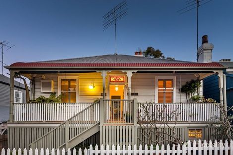 Property photo of 71 Phillip Street Birchgrove NSW 2041