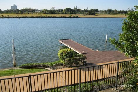 5045 Emerald Island Dr, Carrara, QLD 4211