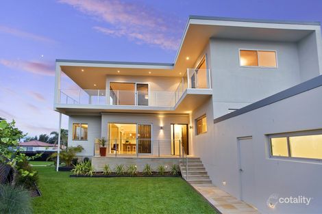 Property photo of 11 Summit Avenue Dee Why NSW 2099