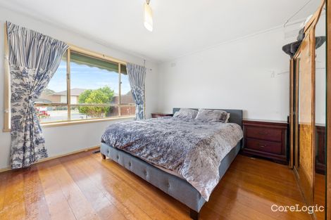 Property photo of 14 Blendon Avenue St Albans VIC 3021