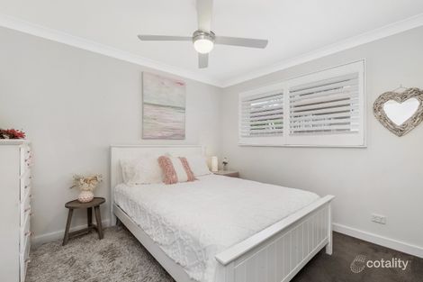 Property photo of 42 Patrick Crescent Saratoga NSW 2251