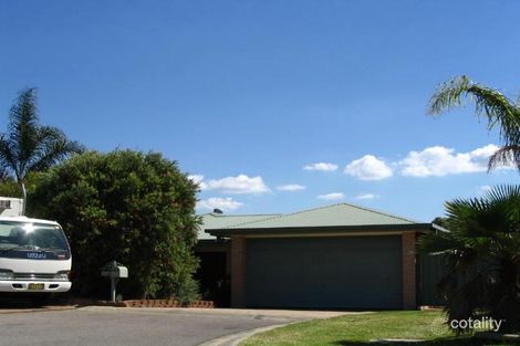 4 Colorado Cl, Warners Bay, NSW 2282