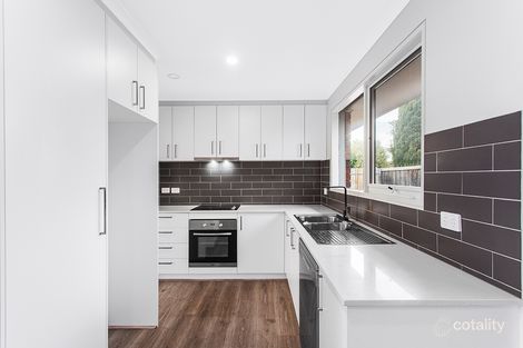 24 Boonong Ave, Seaford, VIC 3198