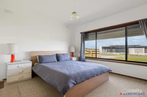 Property photo of 16 Mabilia Road Kilcunda VIC 3995