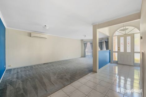 Property photo of 6 Bentley Way Mill Park VIC 3082