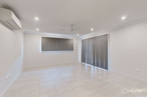 Property photo of 4 Lava Way Cosgrove QLD 4818