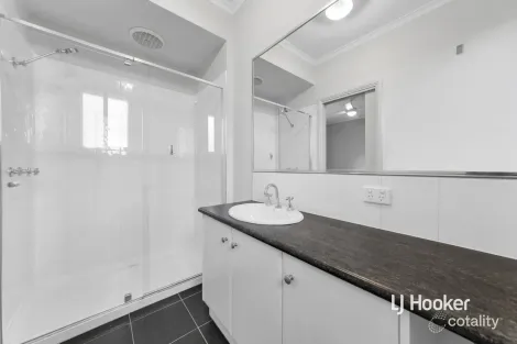 Property photo of 3/26 Fernwood Drive Hoppers Crossing VIC 3029