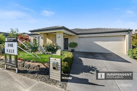 Property photo of 12 Crestway Drive Cranbourne North VIC 3977