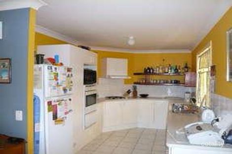 Property photo of 9 Jarrah Place Fitzgibbon QLD 4018