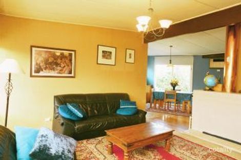 Property photo of 9 Holroyd Court Blackburn South VIC 3130