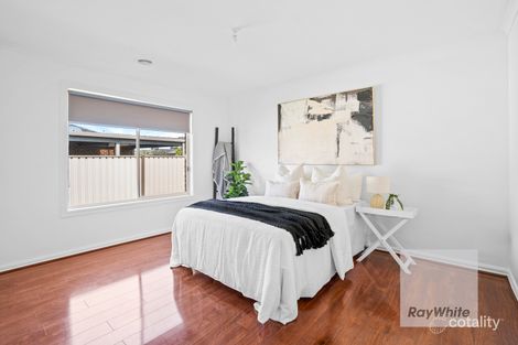 Property photo of 6 Priscilla Street Burnside Heights VIC 3023
