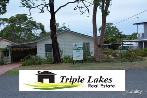 Property photo of 24 Yeramba Road Summerland Point NSW 2259