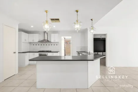 Property photo of 16 Seddon Way Canning Vale WA 6155