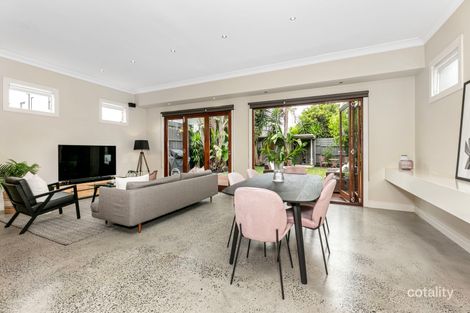 Property photo of 1 Mile End Road Carnegie VIC 3163