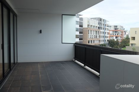 Property photo of 8073J/23 Bennelong Parkway Wentworth Point NSW 2127
