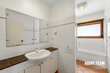 Property photo of 2 Little Place Scullin ACT 2614