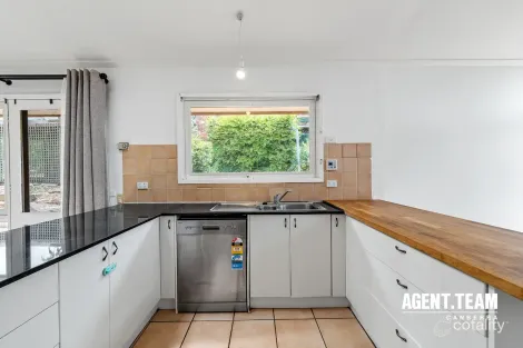 Property photo of 2 Little Place Scullin ACT 2614