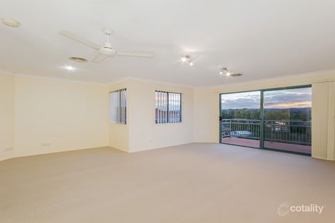 Property photo of 30 John Dalley Drive Helensvale QLD 4212