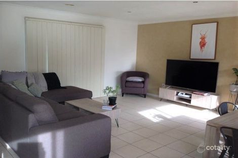 Property photo of 13A Marina Court Berwick VIC 3806