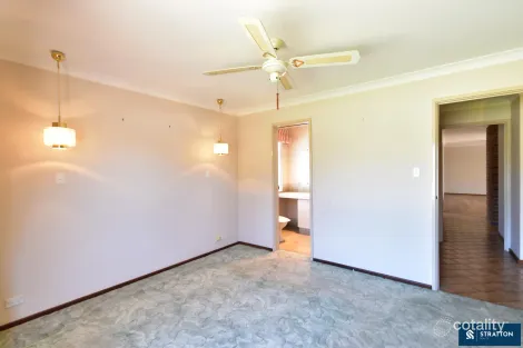 Property photo of 6 Cobalt Place Riverton WA 6148