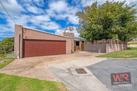 Property photo of 10 Durman Place Mount Melville WA 6330