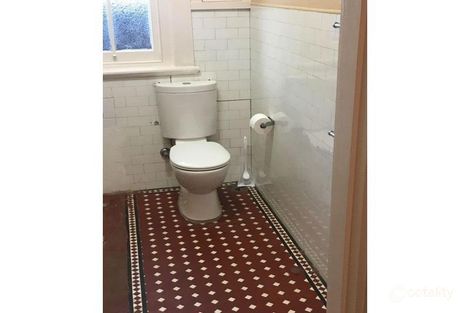 Property photo of 1/28 Belmore Road Lorn NSW 2320